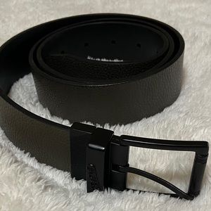 Men’s guess belt grey